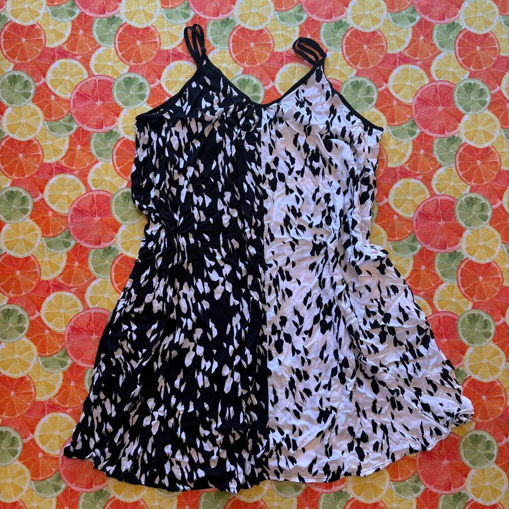 Simply Vera Vera Wang Black White Abstract Print Cami Slip Dress Rayon XL